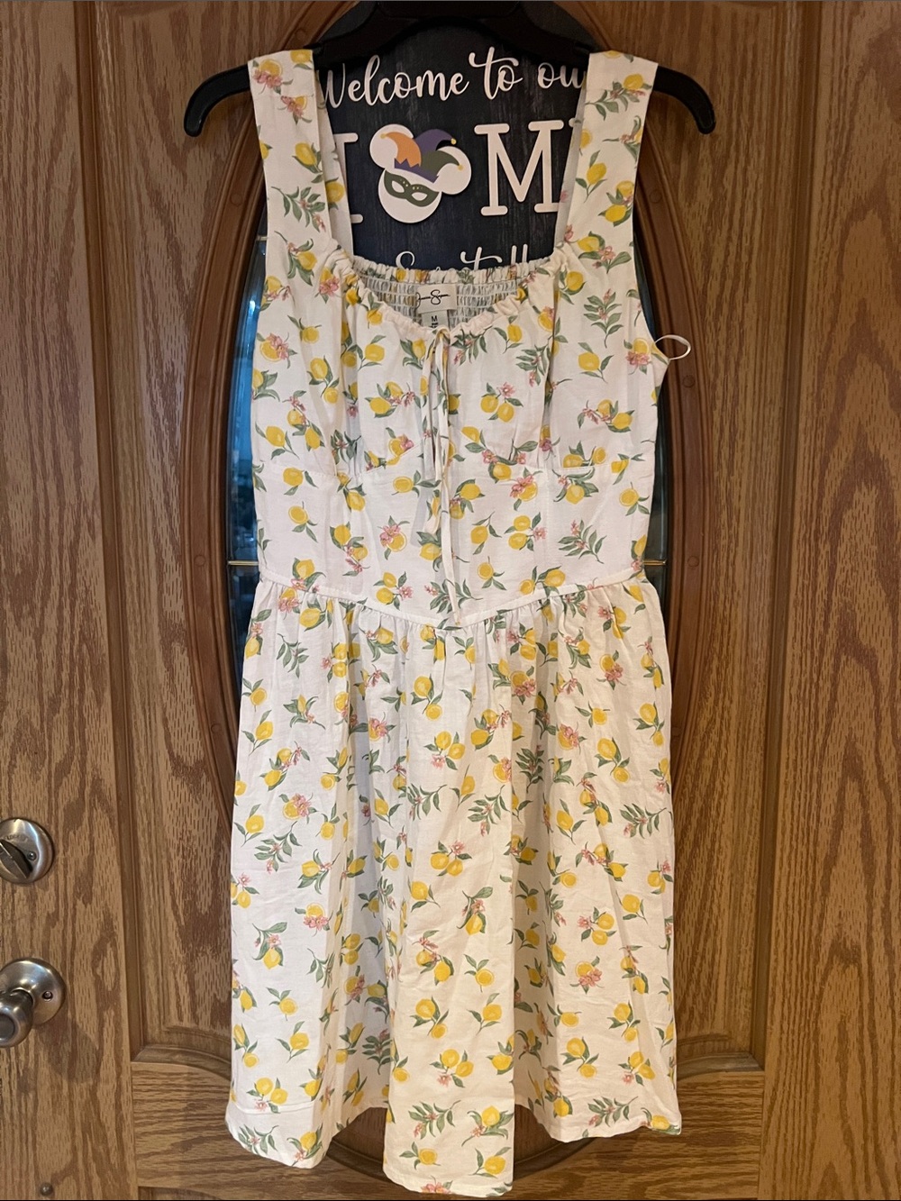 Jessica Simpson White Lemon-Print Mini Dress with Green Leaves